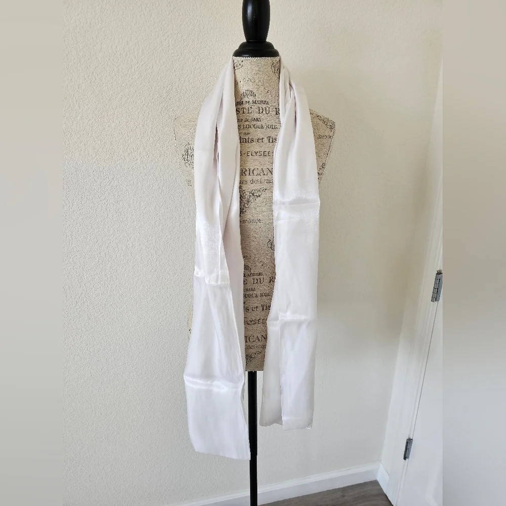 Cejon minimalist cream